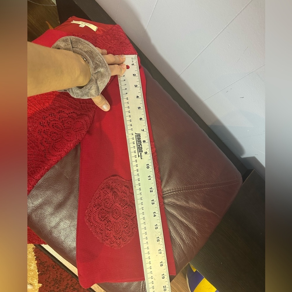 Red Long Sleeve Dress with lace details - Picture 8 of 9
